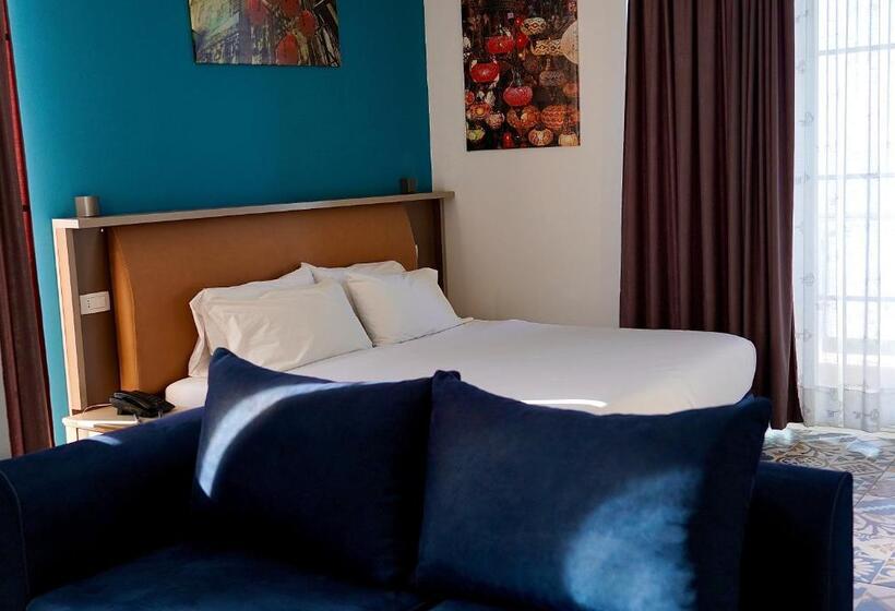 酒店 Monaco & Garden