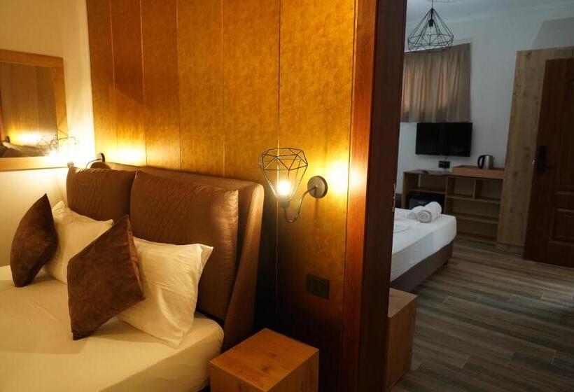 酒店 Monaco & Garden