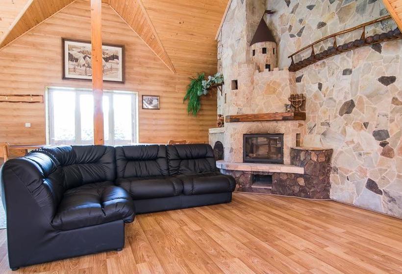 فندق Pid Khomiakom