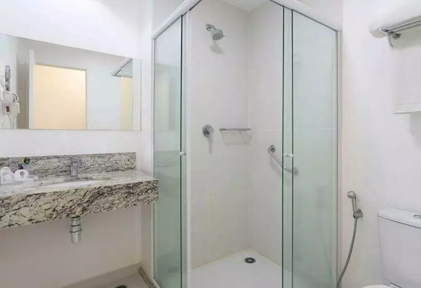 ホテル Ramada Encore By Wyndham Sao Paulo Osasco