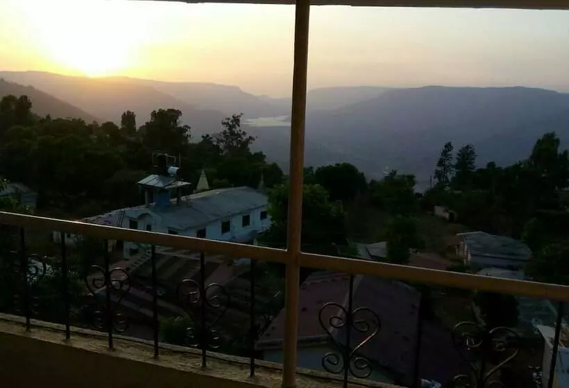 ホテル Valley View Residency