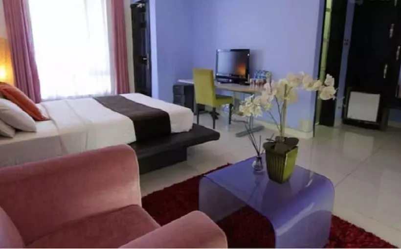 هتل Villa Picasso