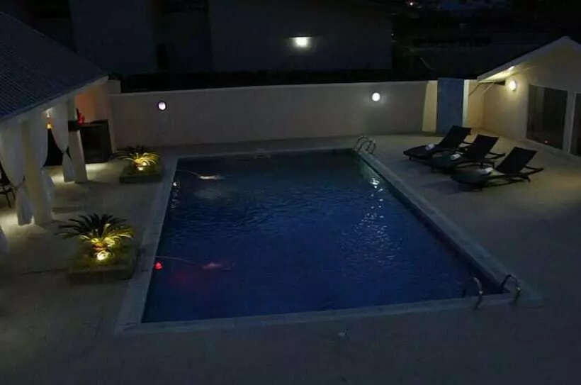 هتل Villa Picasso