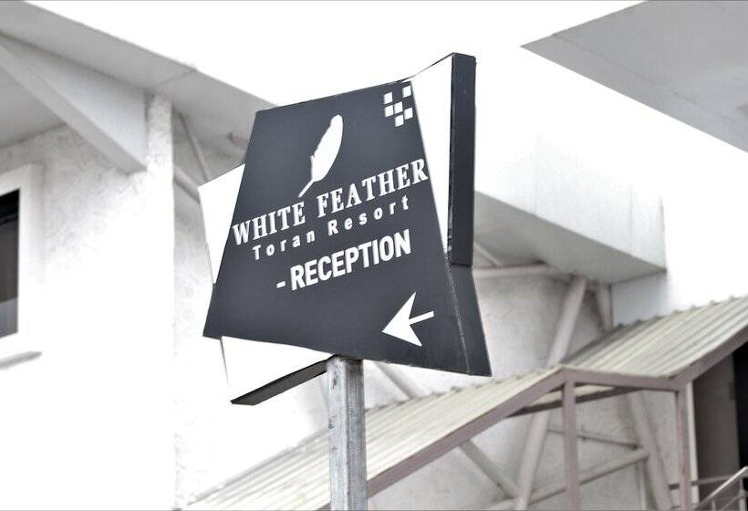 Отель White Feather Toran Resort