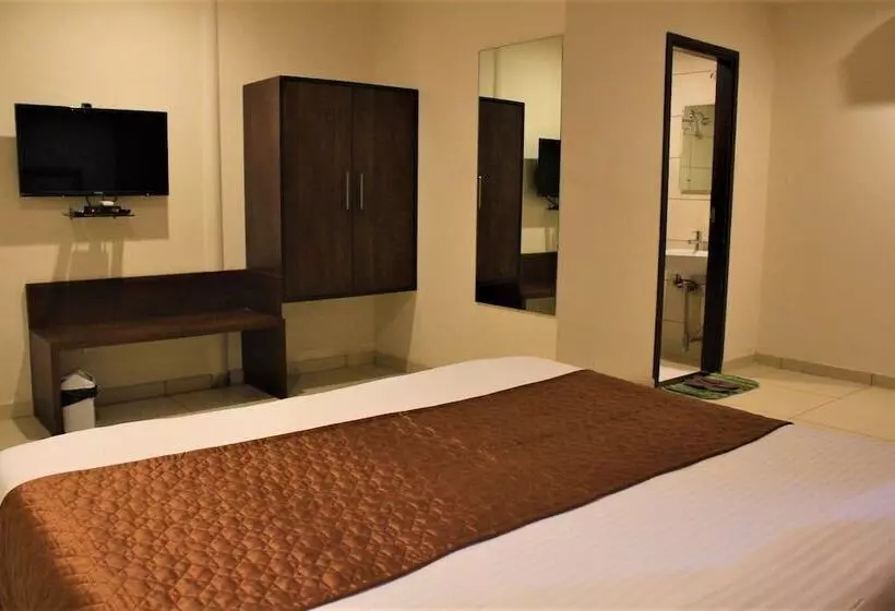 ホテル White Feather Toran Resort