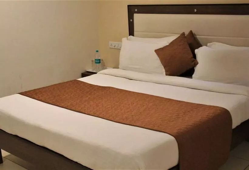 ホテル White Feather Toran Resort