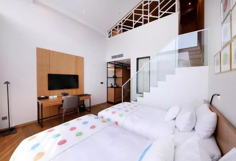 Midas Hotel & Resort