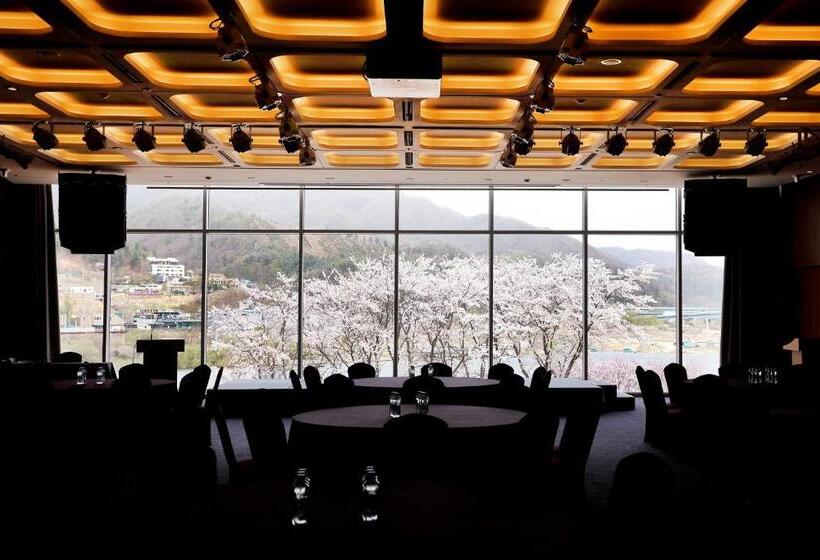 Midas Hotel & Resort