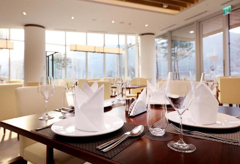 Midas Hotel & Resort