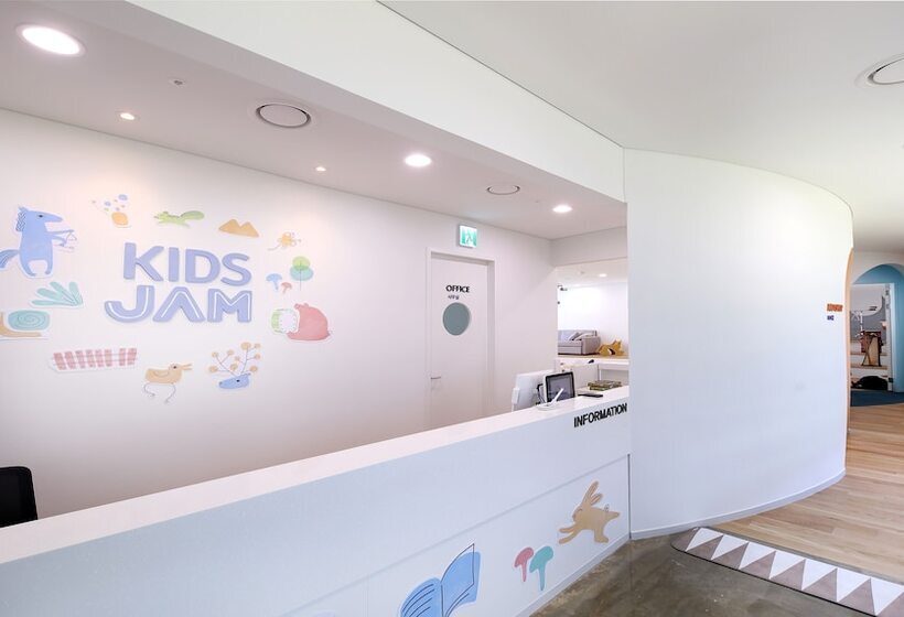 Midas Hotel & Resort