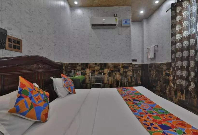ホテル Raghunandain Inn Near Shree Ram Janmbhumi Ayodhya
