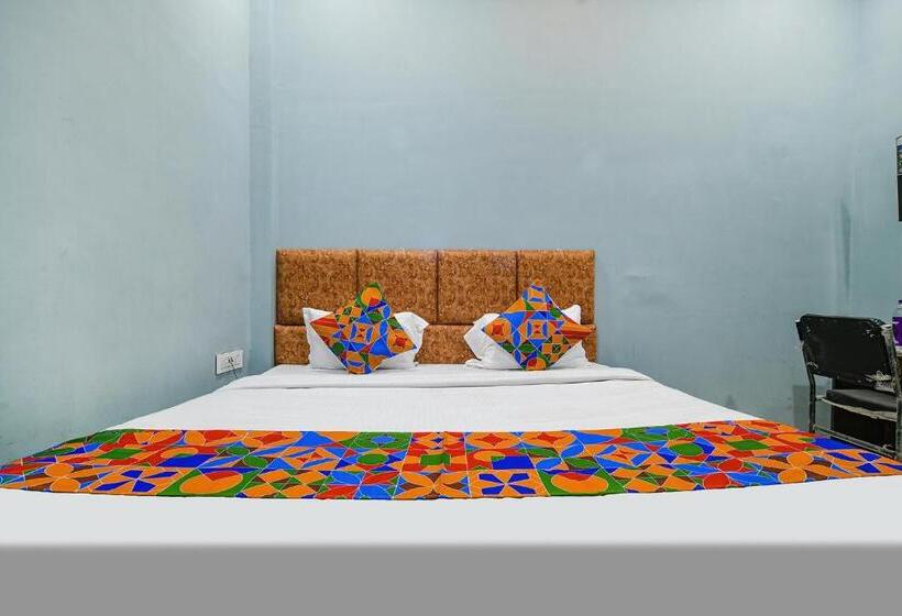 בית מלון כפרי Fabexpress Blessing Palace