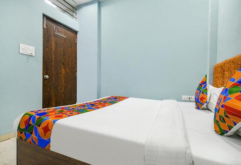 בית מלון כפרי Fabexpress Blessing Palace