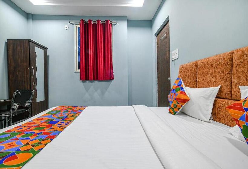 בית מלון כפרי Fabexpress Blessing Palace