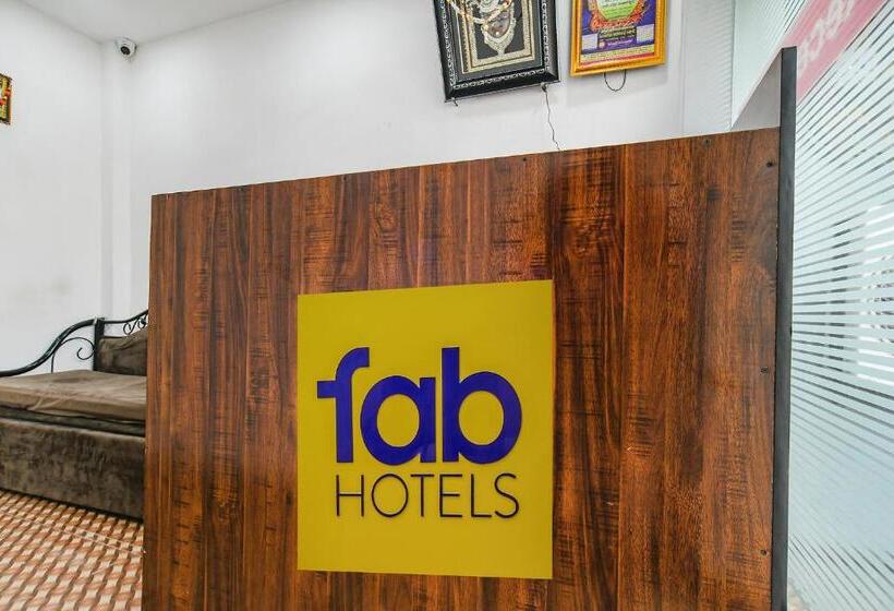 בית מלון כפרי Fabexpress Blessing Palace