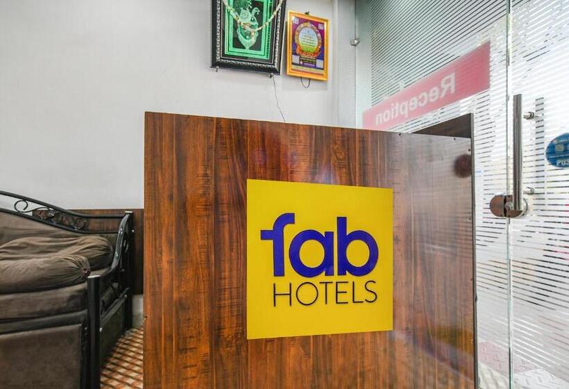 בית מלון כפרי Fabexpress Blessing Palace