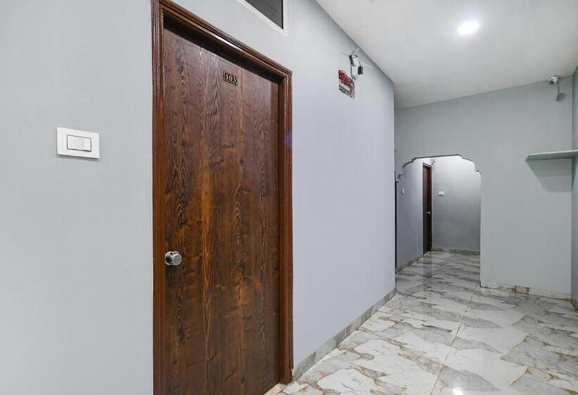 בית מלון כפרי Fabexpress Blessing Palace