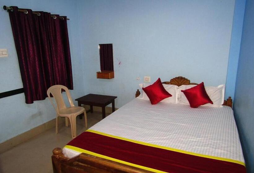 בית מלון כפרי Goroomgo Star Lodge Near Jagannath Temple Puri