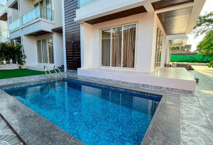 בית מלון כפרי Misty Blues Villas & Resort