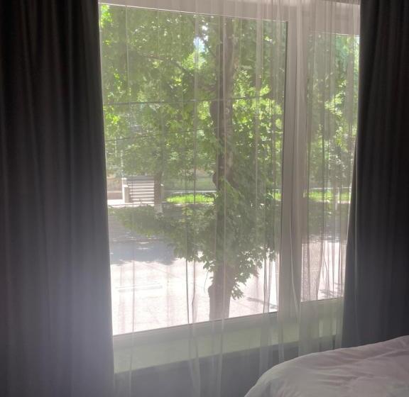 پانسیون Dream Home