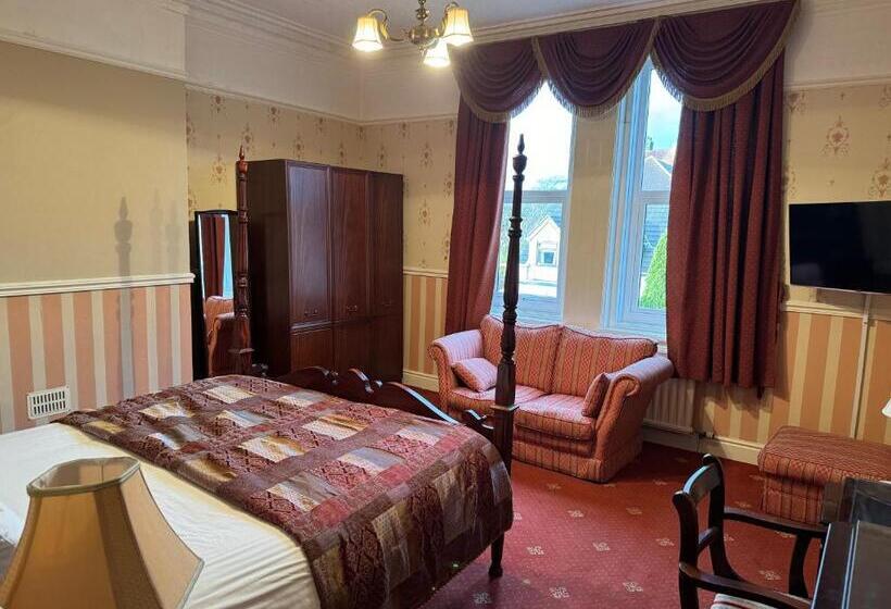 Hotel The Chetwynde Self Check In Hmo