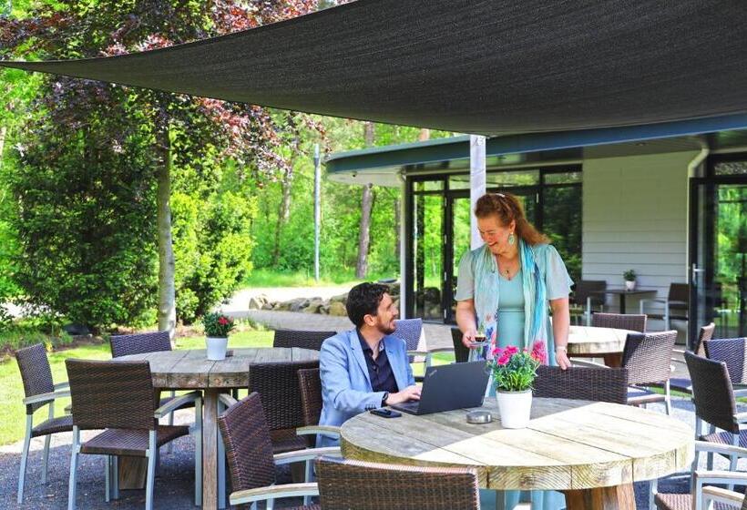 הוסטל Boutique Hotel Bed&bos