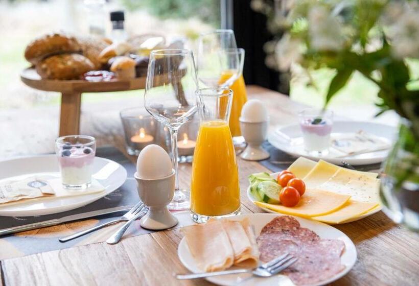 הוסטל Boutique Hotel Bed&bos