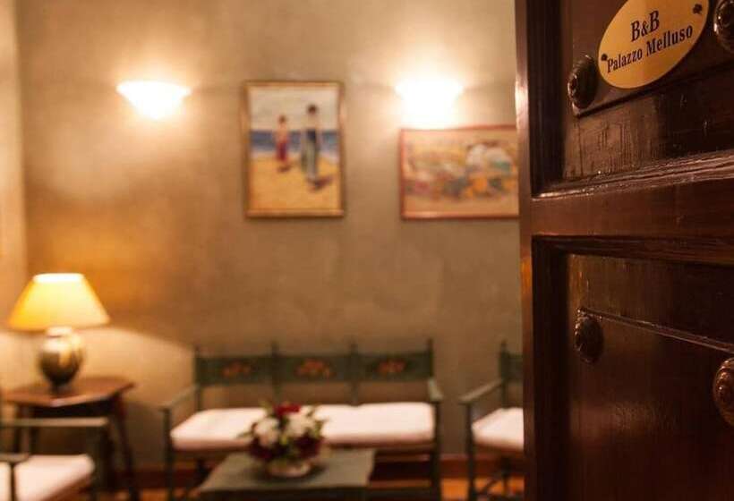 צימר Palazzo Melluso Luxury Suite