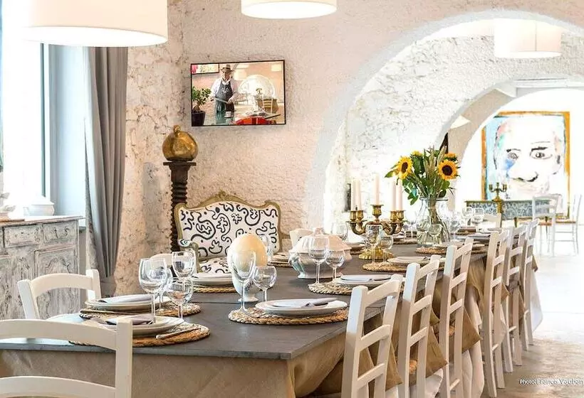 Aamiaismajoitus (B&B) Domaine Regis Freres
