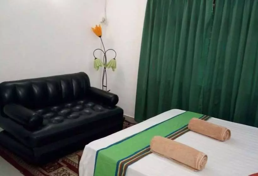 تختخواب و صبحانه Enrich Bungalow