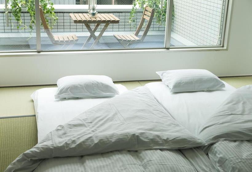 Charinco Hostel Osaka