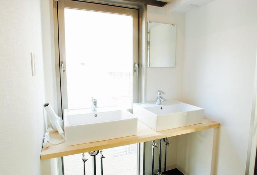 Charinco Hostel Osaka