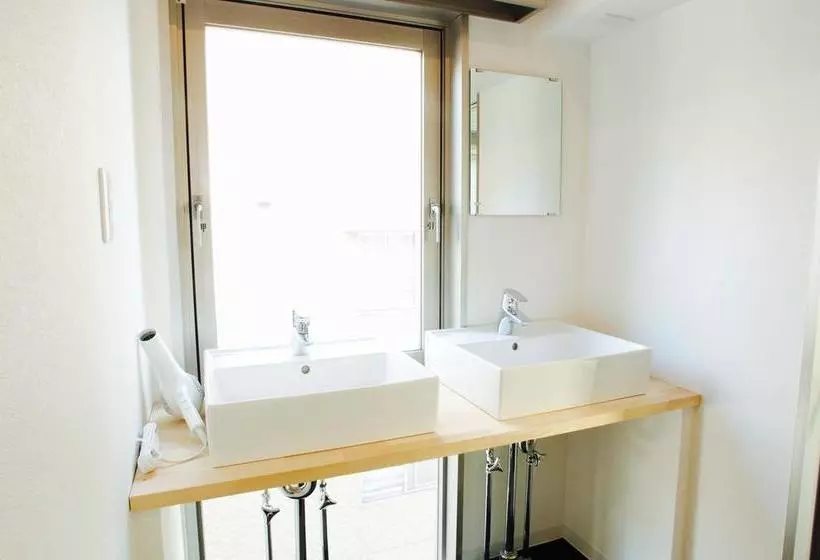 Charinco Hostel Osaka