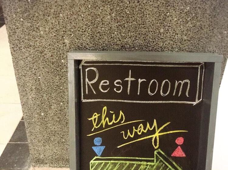 Master Chitow Hostel