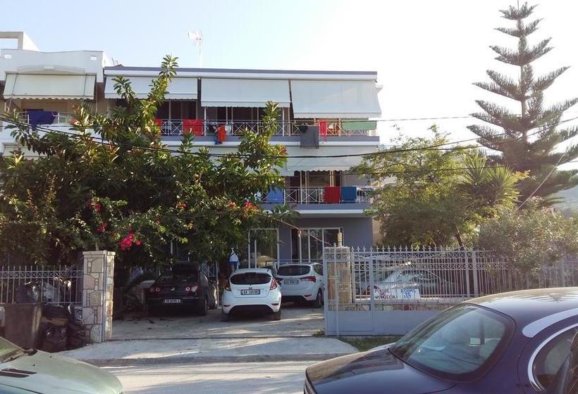 酒店 Irini Boutique Rooms!!!