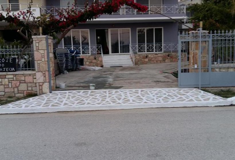 酒店 Irini Boutique Rooms!!!