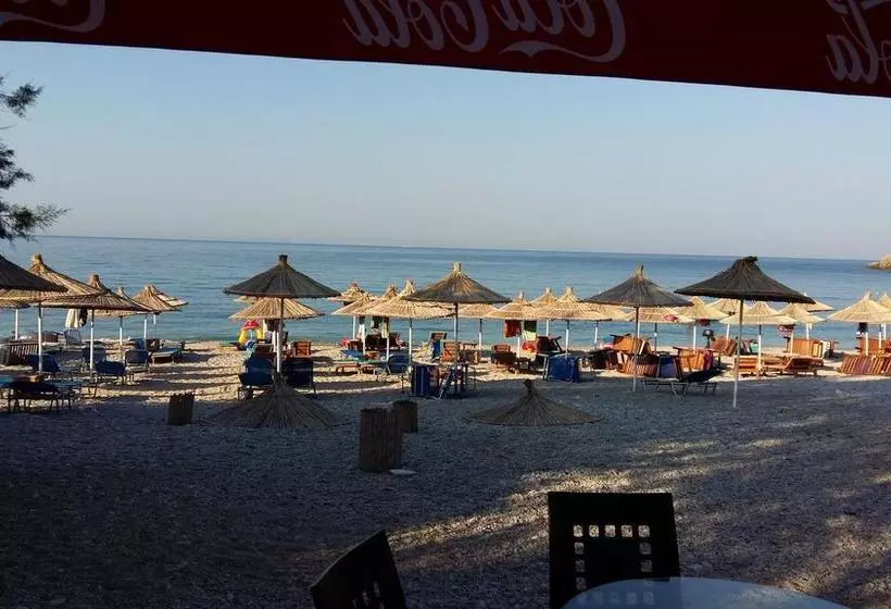 Hotelli Irini Boutique Rooms!!!