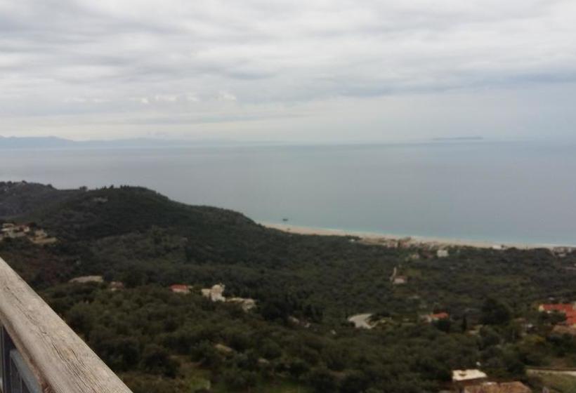 酒店 Irini Boutique Rooms!!!