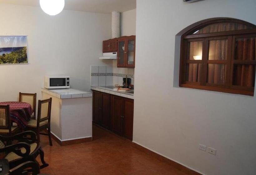 هتل Cacique Adiact