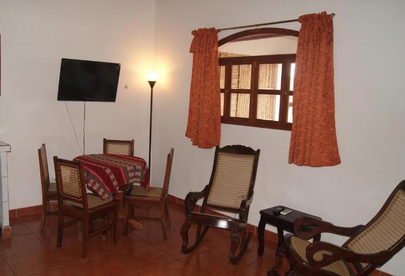 هتل Cacique Adiact