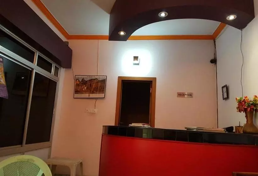 هتل Central