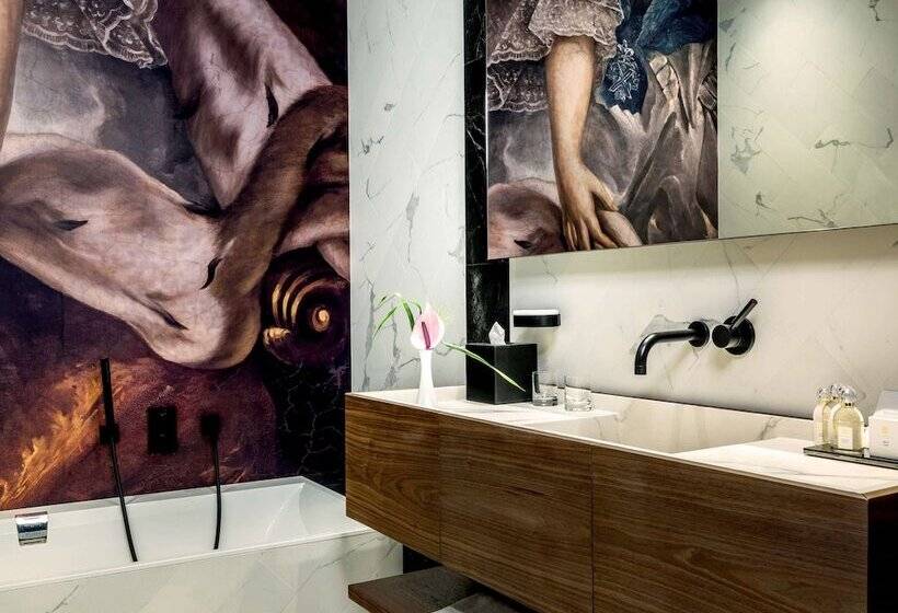 هتل De Paris Odessa Mgallery