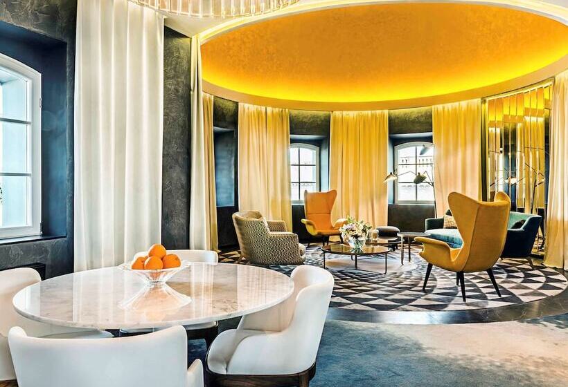 هتل De Paris Odessa Mgallery