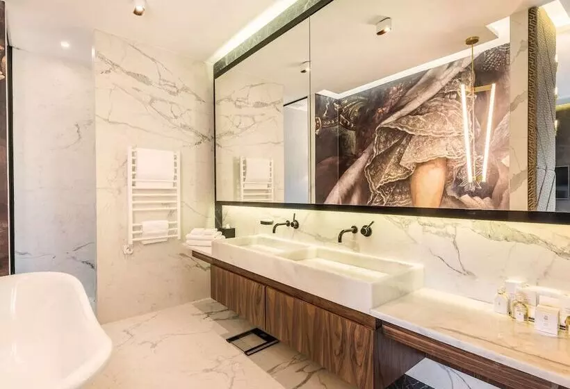 Hotelli De Paris Odessa  Mgallery