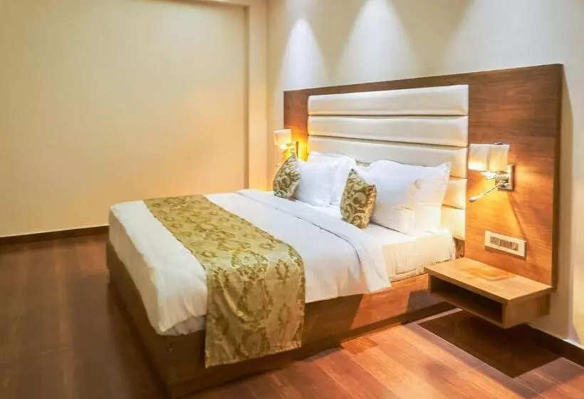 Ganpati Hotel Katra