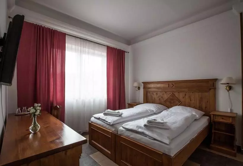 Hotelli Apartmány Laguna