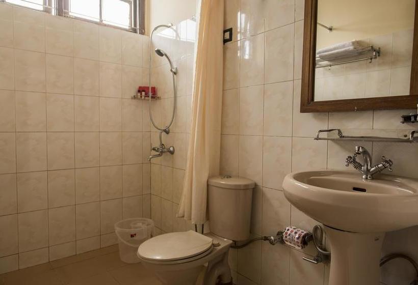 هتل Capital O 2402  Highwinds