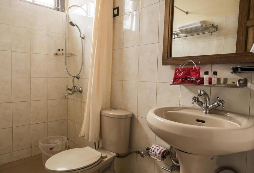 هتل Capital O 2402  Highwinds