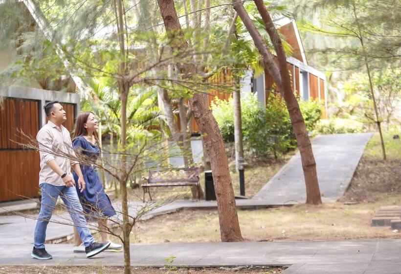 Szálloda Swissbelinn Luwuk