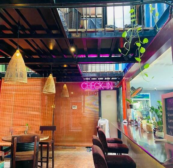 Rom Casa Hostel Da Nang